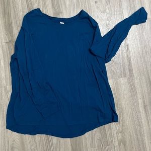 🌺 3 for $20! 2x Duluth long sleeve Long tail tee